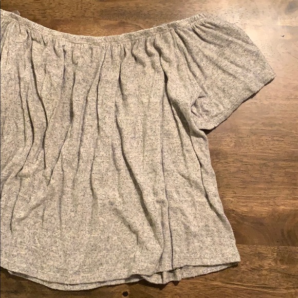 Acemi Off the Shoulder Long Crop - Picture 1 of 5